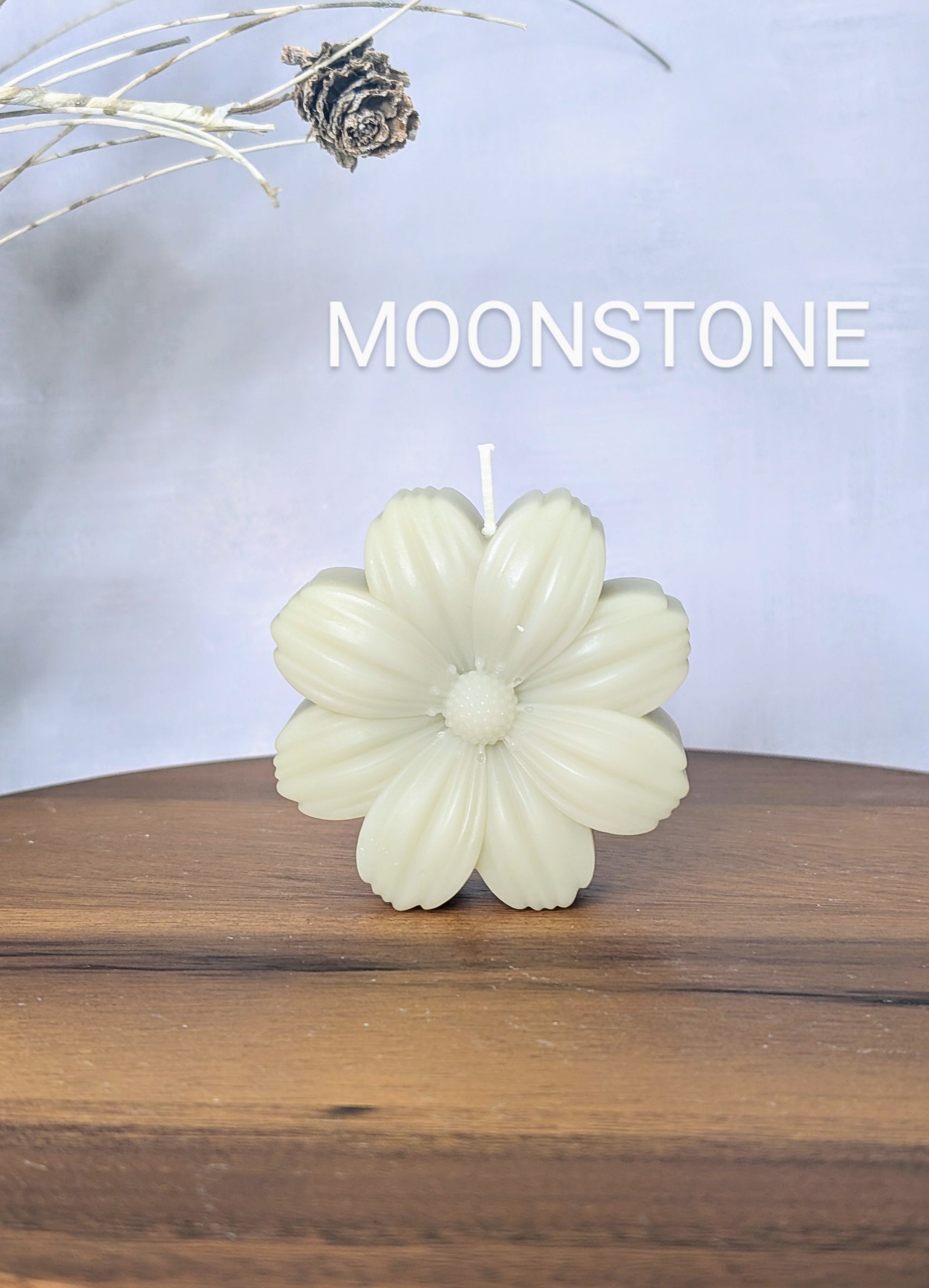 Daisy Candle