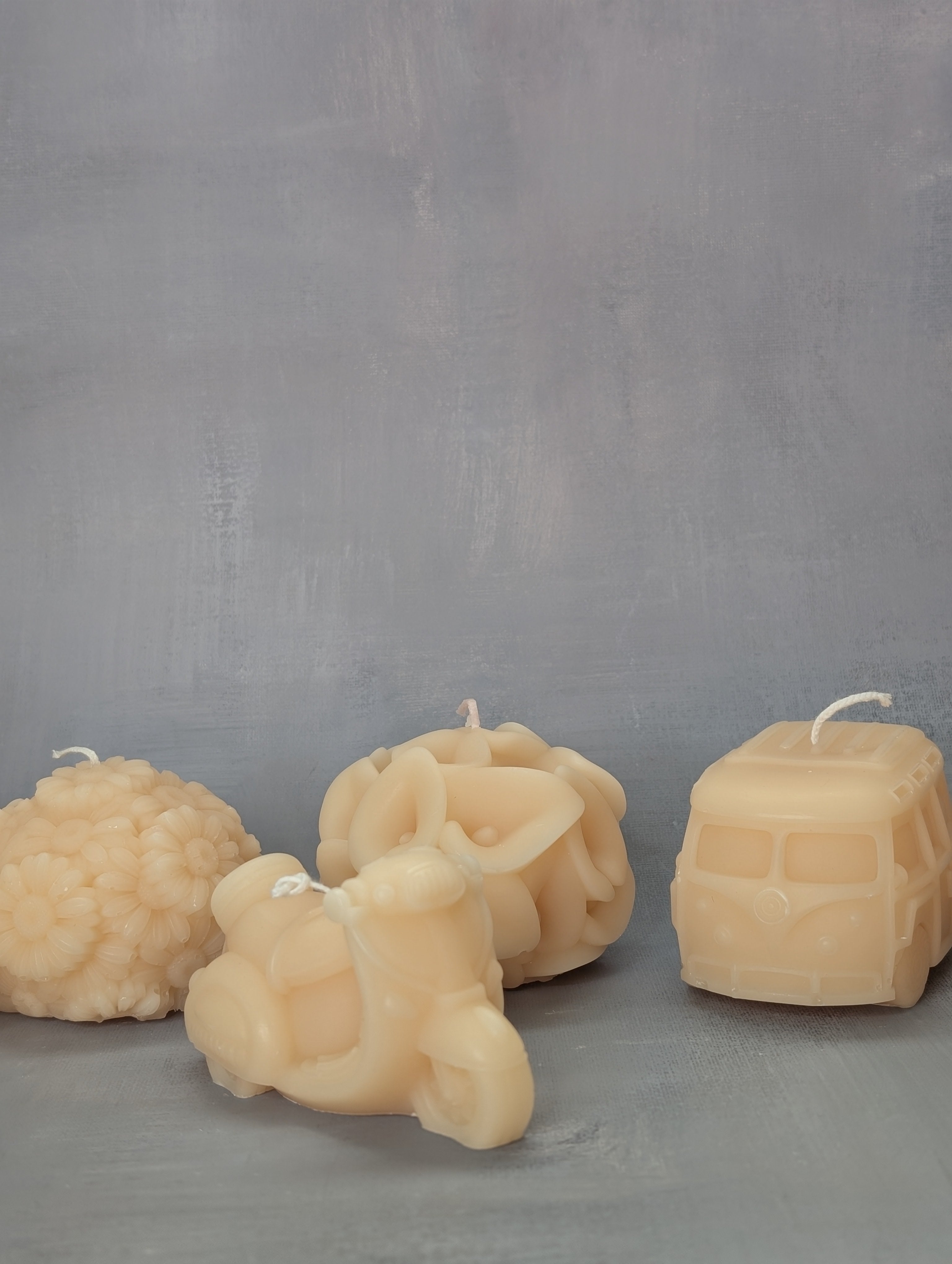 Classic Camper Candle